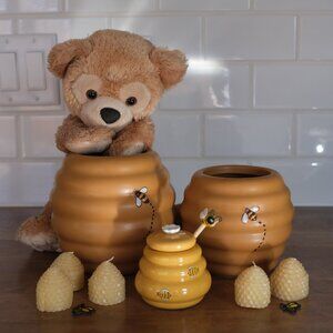 Oh Honey! Bee-Themed Decor Bundle | Honey Pots + Candles + Dipper